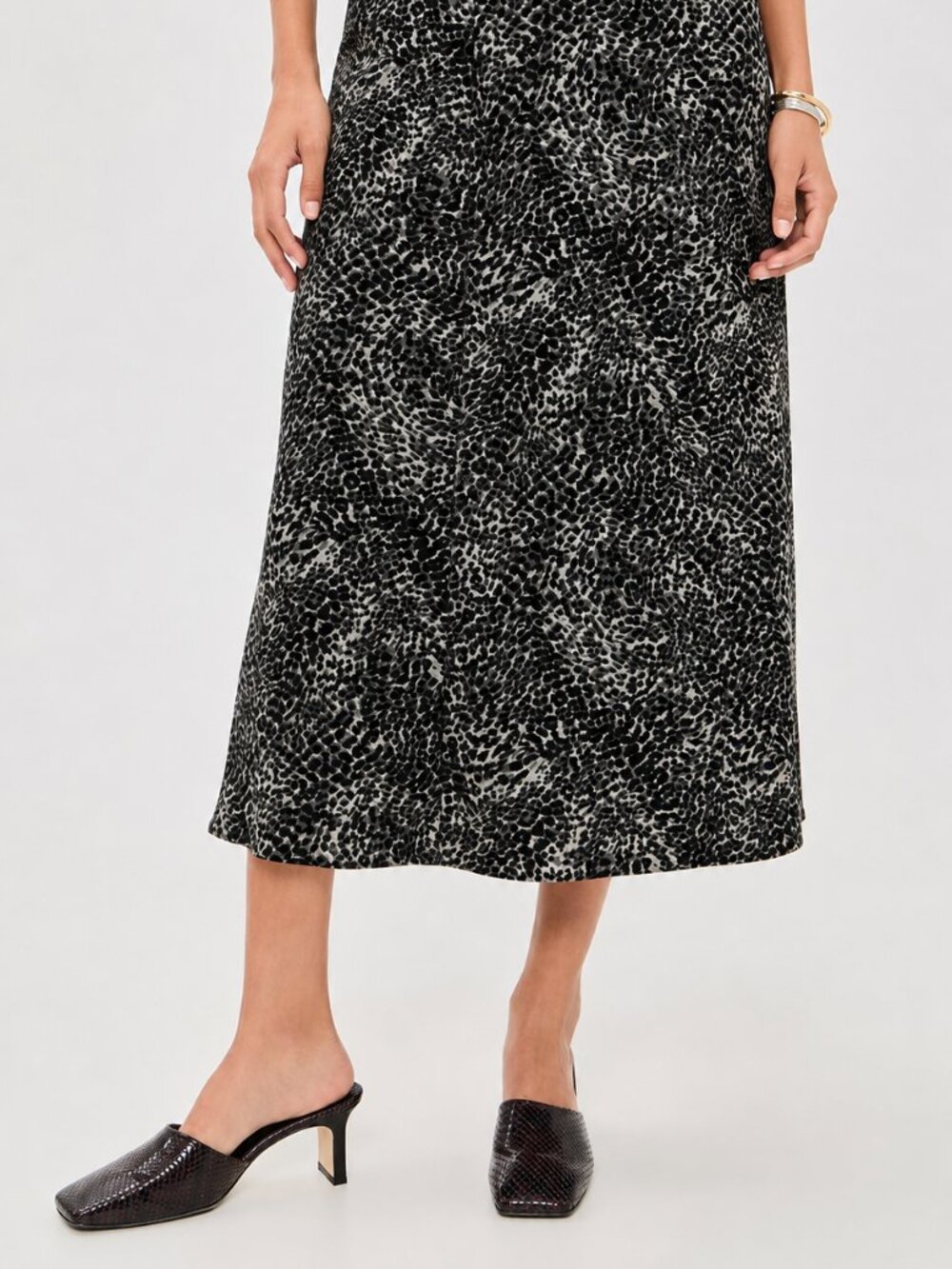 Vintage Black Leopard Print Midi Skirt Rich Girl Starter Pack Quiet Luxury